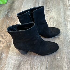 Suede black boots size 10